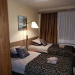 Patruuna 3*